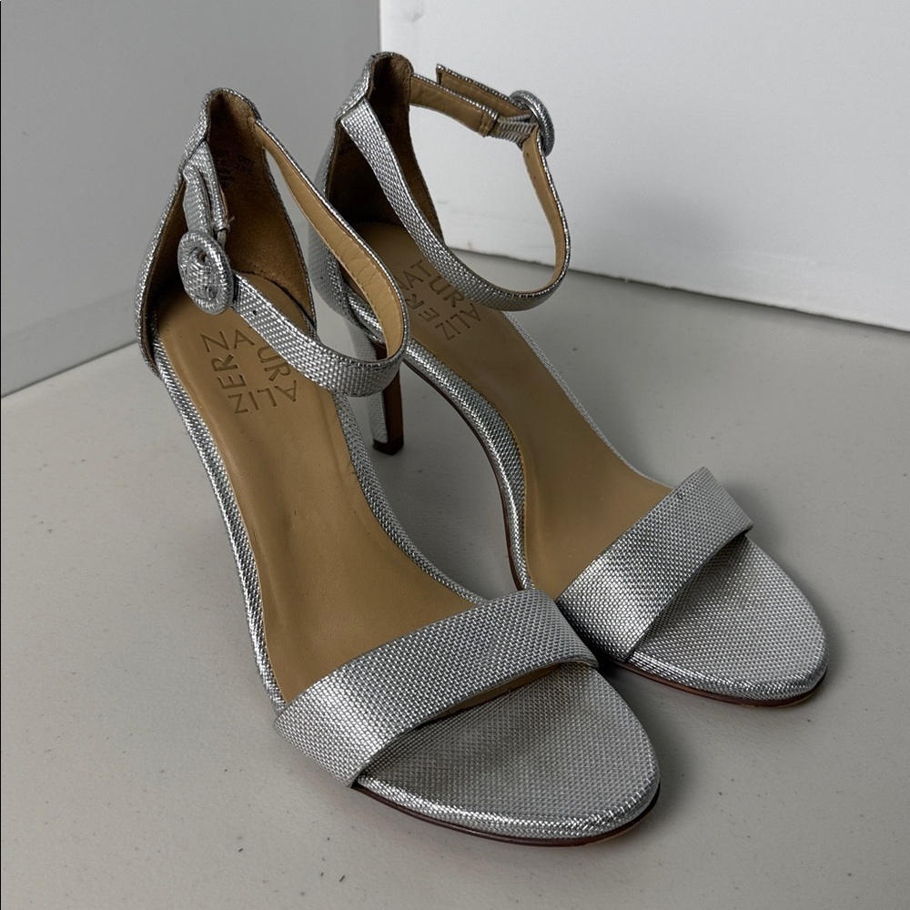 Naturalizer Strappy Heels Silver Size 6.5 - Picture 5 of 16